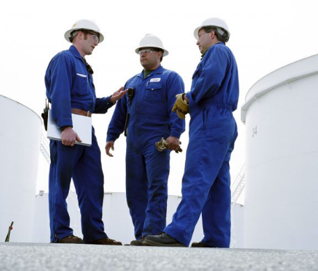 Automation techs and service for oil and gas production installations, changes and maintenance